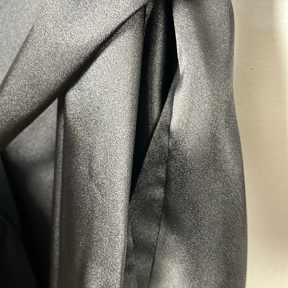 Morgan Taylor Intimates women robe size small satin black tie wrap - Picture 5 of 12